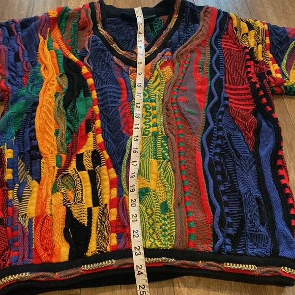 Vintage Tundra Sweater - Picture 8 of 8